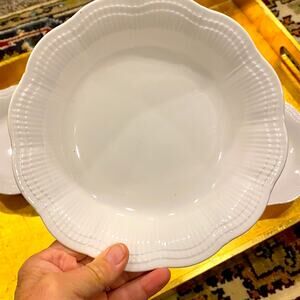 MIKASA Allura Set of 4 Soup Bowls VERY‎ NICE!